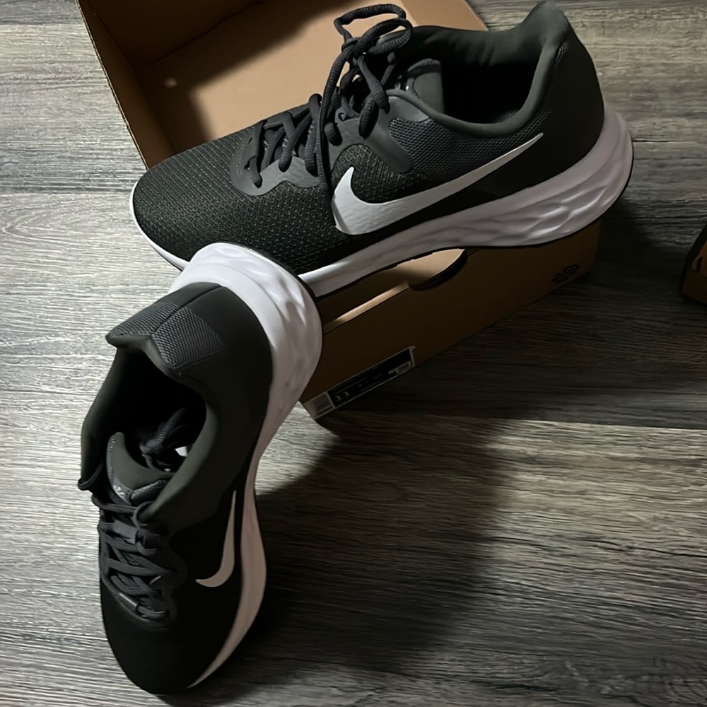 Nike Shoes NIB